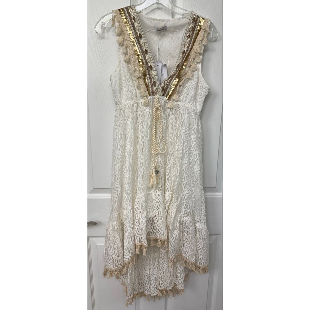 Addconfdt White tiered lace dress gold accents tassels beads v-neck NEW small